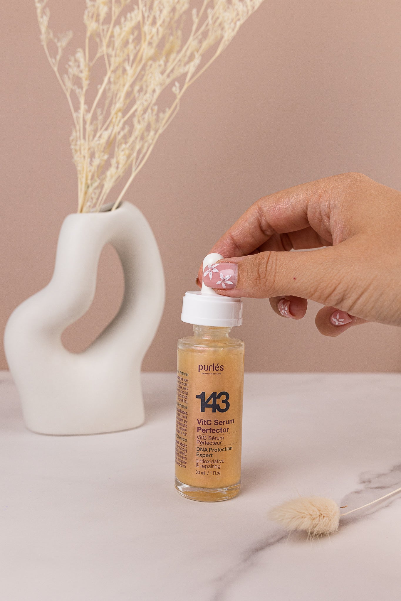 143 VitC Serum Perfector